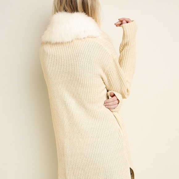 Last 1! NWT Knit Open Front Faux Fur Cardigan sweater - Picture 4 of 5